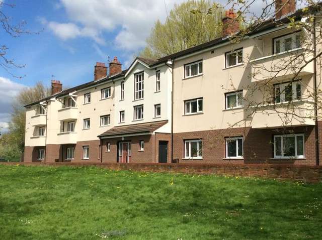 2 bed flat in The Grange