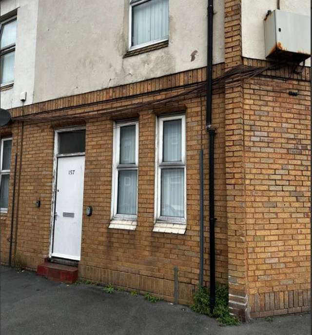 1 bed flat in Bootle Marsh Lane/Knowsley Road