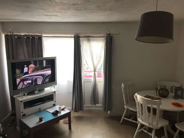 Flat For Rent in Tendring, England