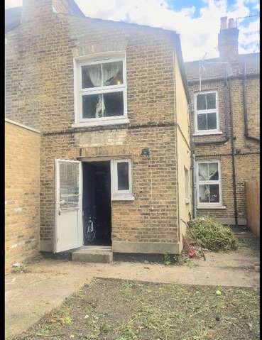 House For Rent in London, England