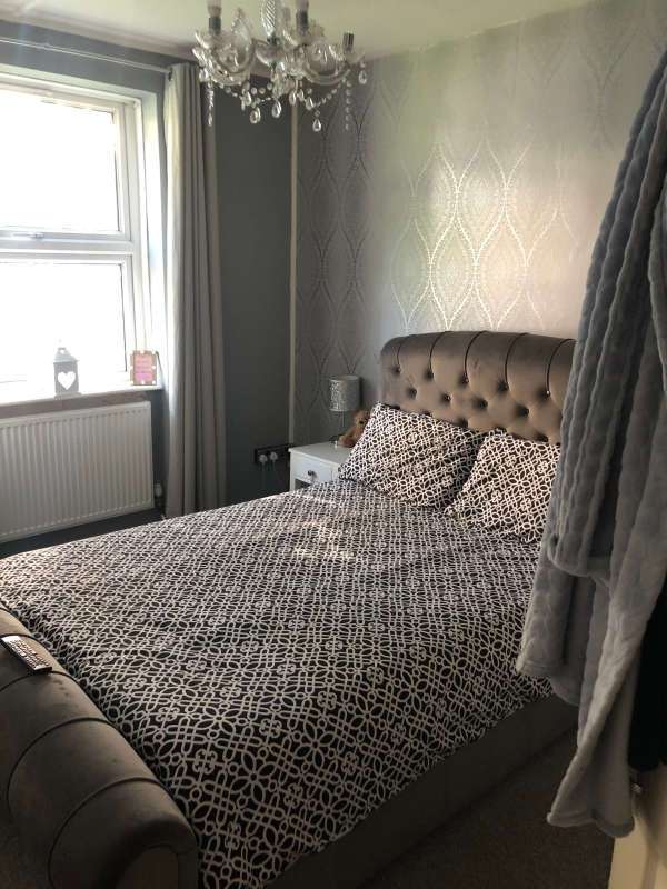 Flat For Rent in Bradford, England
