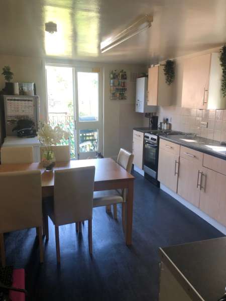 Flat For Rent in Southampton, England