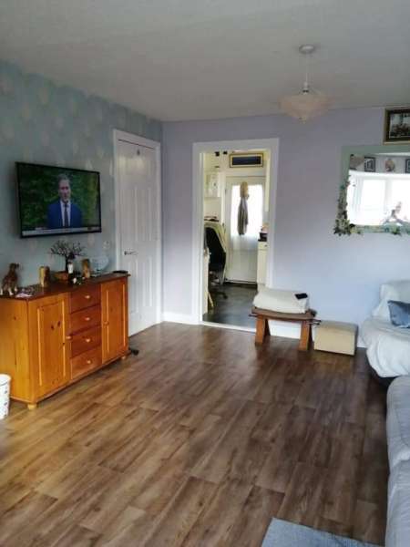 House For Rent in Exeter, England