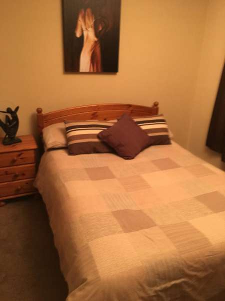Flat For Rent in Neath, Wales