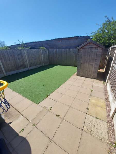 House For Rent in Warwick, England