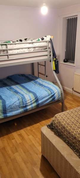 Flat For Rent in Bradford, England