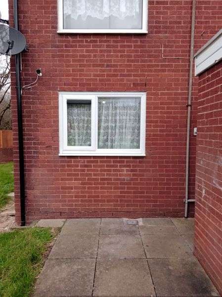 Flat For Rent in Birmingham, England