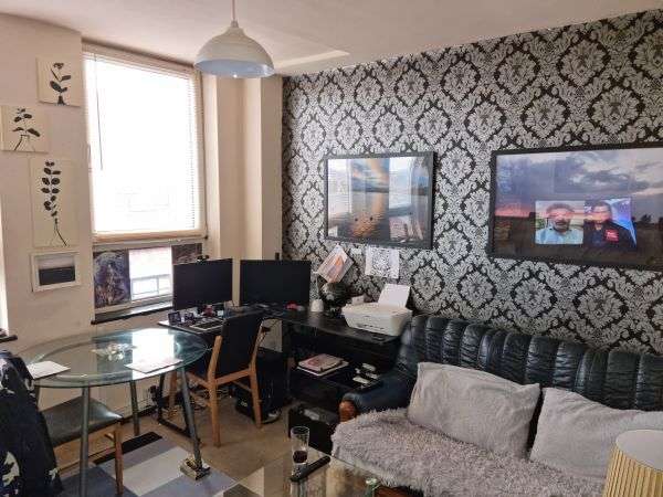 Flat For Rent in Dudley, England