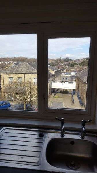 House For Rent in Bradford, England