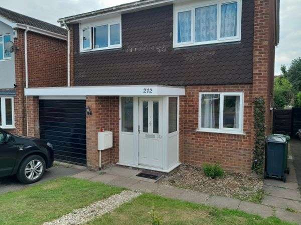 House For Rent in Warwick, England