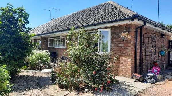 Bungalow For Rent in North Norfolk, England