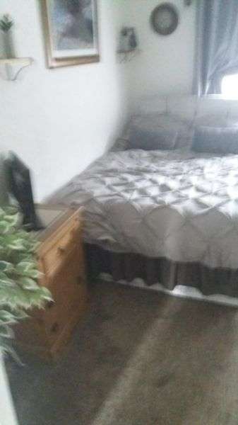 Flat For Rent in Chesterfield, England