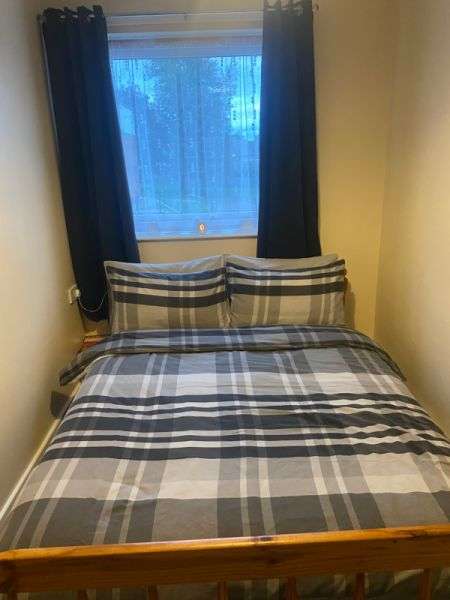 Flat For Rent in Leeds, England