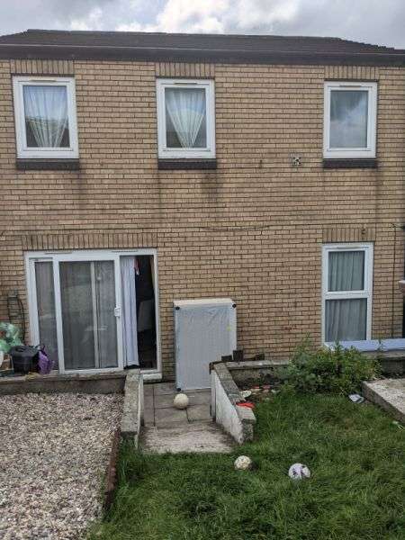 House For Rent in Neath, Wales