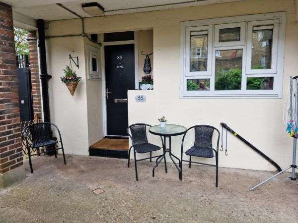 Flat For Rent in East Kilbride, Scotland