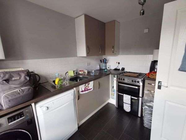 House For Rent in Worthing, England