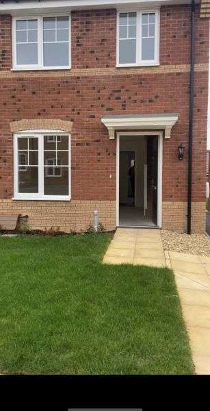 House For Rent in Warwick, England