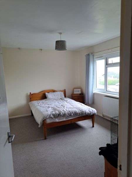 Flat For Rent in South Hams, England