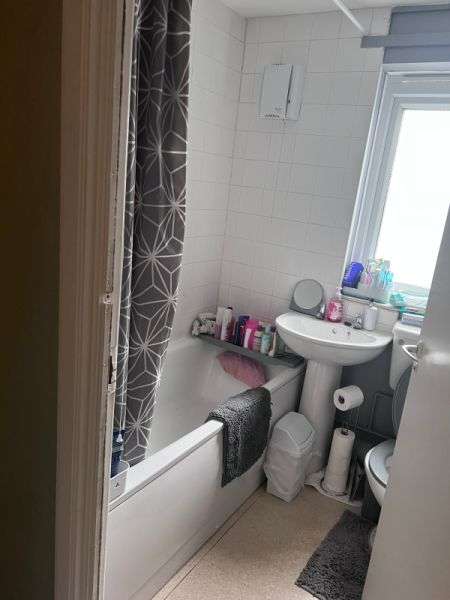 Flat For Rent in Peterborough, England