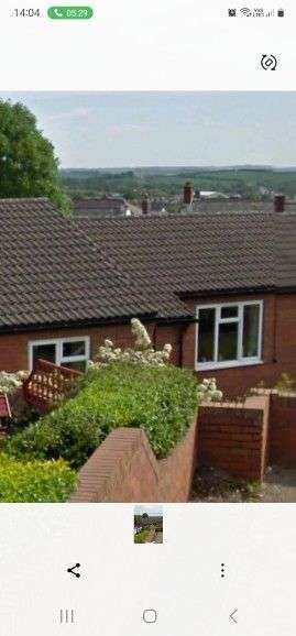 Bungalow For Rent in Chesterfield, England