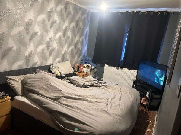 Flat For Rent in Chesterfield, England