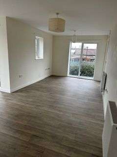 Flat For Rent in Fareham, England