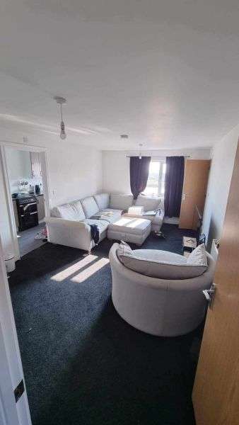 Flat For Rent in South Hams, England