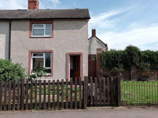 House For Rent in Kettering, England