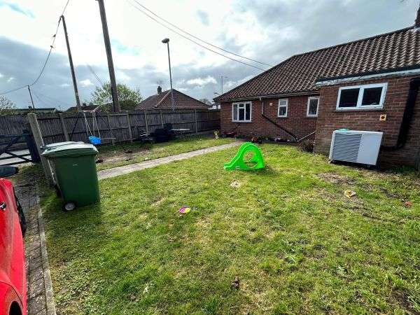 Bungalow For Rent in North Norfolk, England