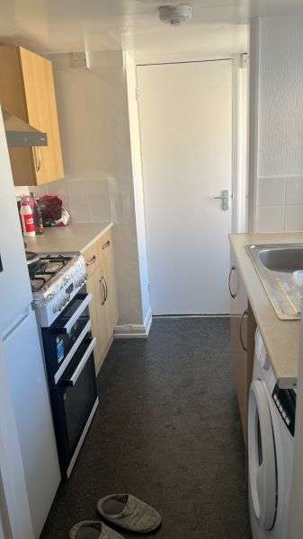 Bungalow For Rent in Gravesham, England
