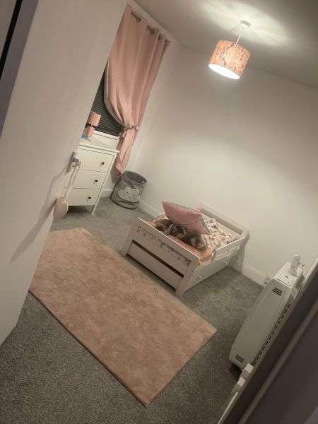 Flat For Rent in Thatcham, England