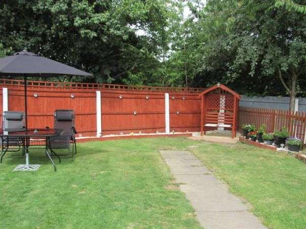 Bungalow For Rent in Dudley, England