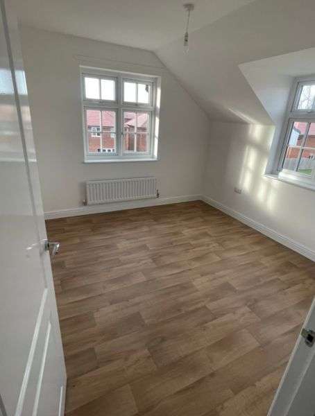 Flat For Rent in Herne Bay, England