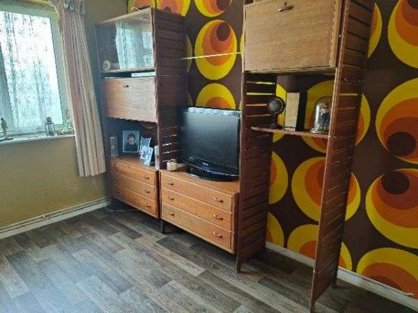 Flat For Rent in Caldicot, Wales
