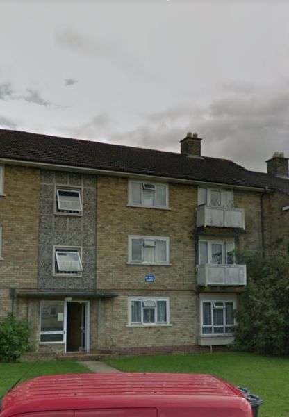 Flat For Rent in Amesbury, England
