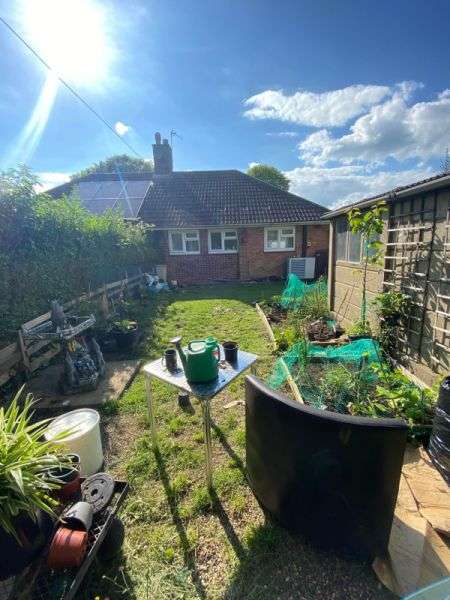 Bungalow For Rent in East Lindsey, England