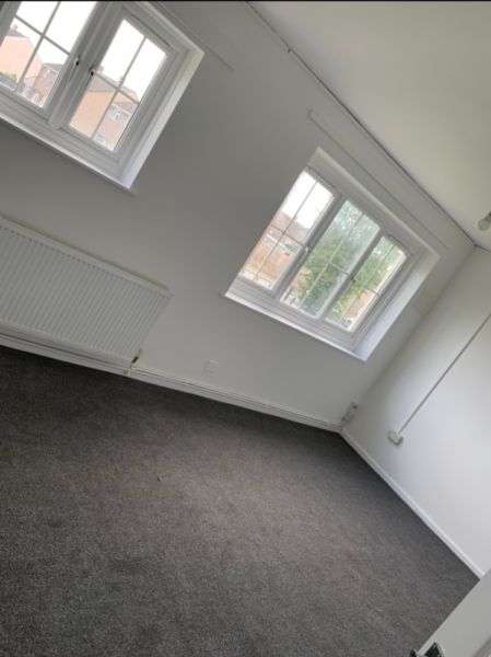 Flat For Rent in Caldicot, Wales