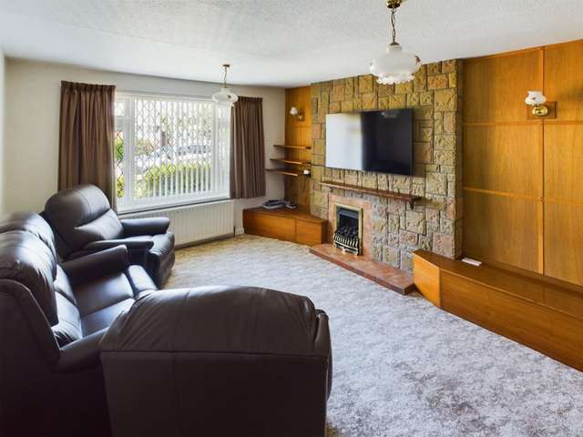 3 bedroom Semi-detached bungalow
 For Sale