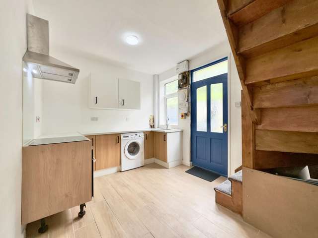 2 bedroom Terraced House
 For Sale