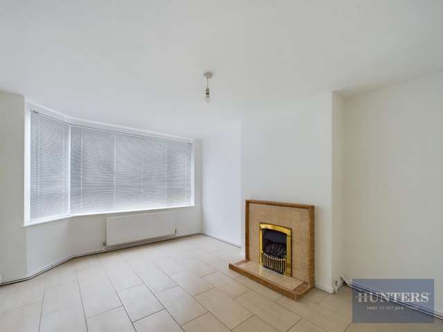 2 bedroom Maisonette
 For Sale