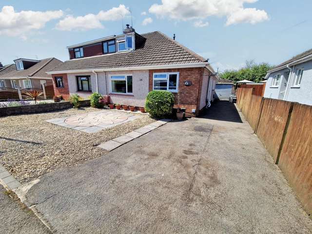 3 bedroom Semi-detached bungalow
 For Sale