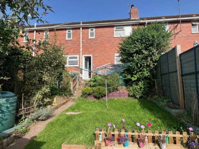 3 bedroom terraced house for sale