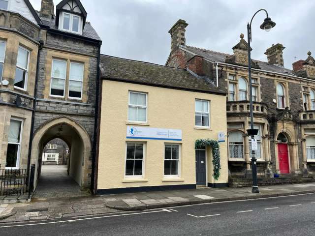 Office For Rent in Cowbridge, Wales