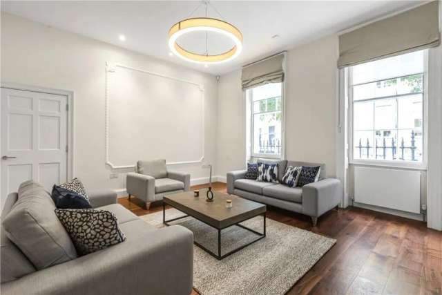 Apartment For Rent in City of Westminster, England