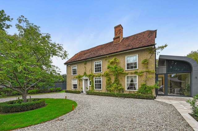 Farm House for sale with 5 bedrooms, Coggeshall Road, Braintree