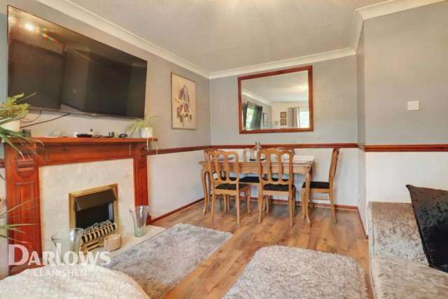 4 bedroom terraced house for sale