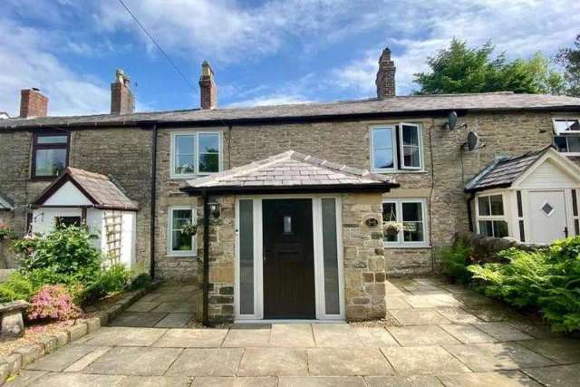 4 bedroom cottage for sale