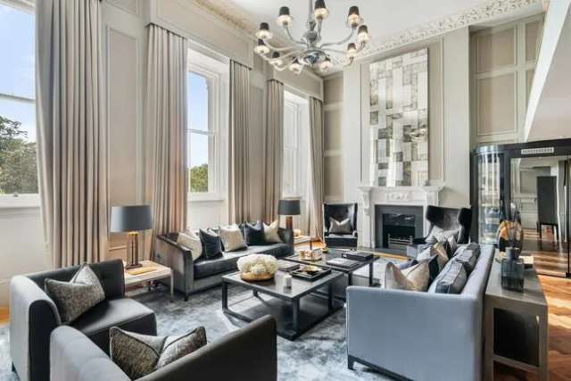 Flat for sale in Lancaster Gate, Bayswater W2