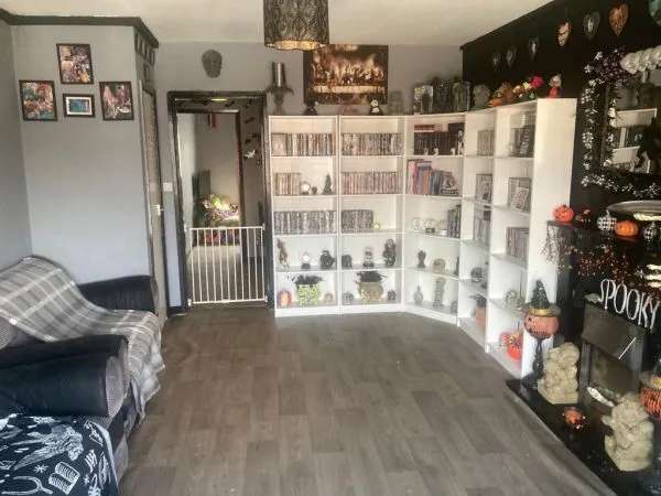 Flat For Rent in Wolverhampton, England