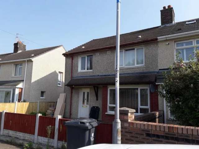 3 bed house in Park Brow